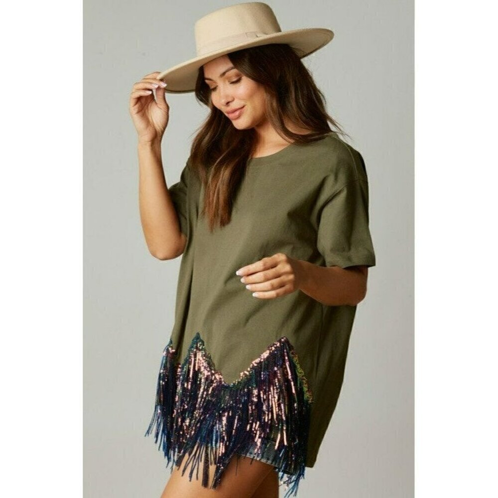 Here for the Fringe Chevron Sequin Top in Olive - Picture 5 of 8